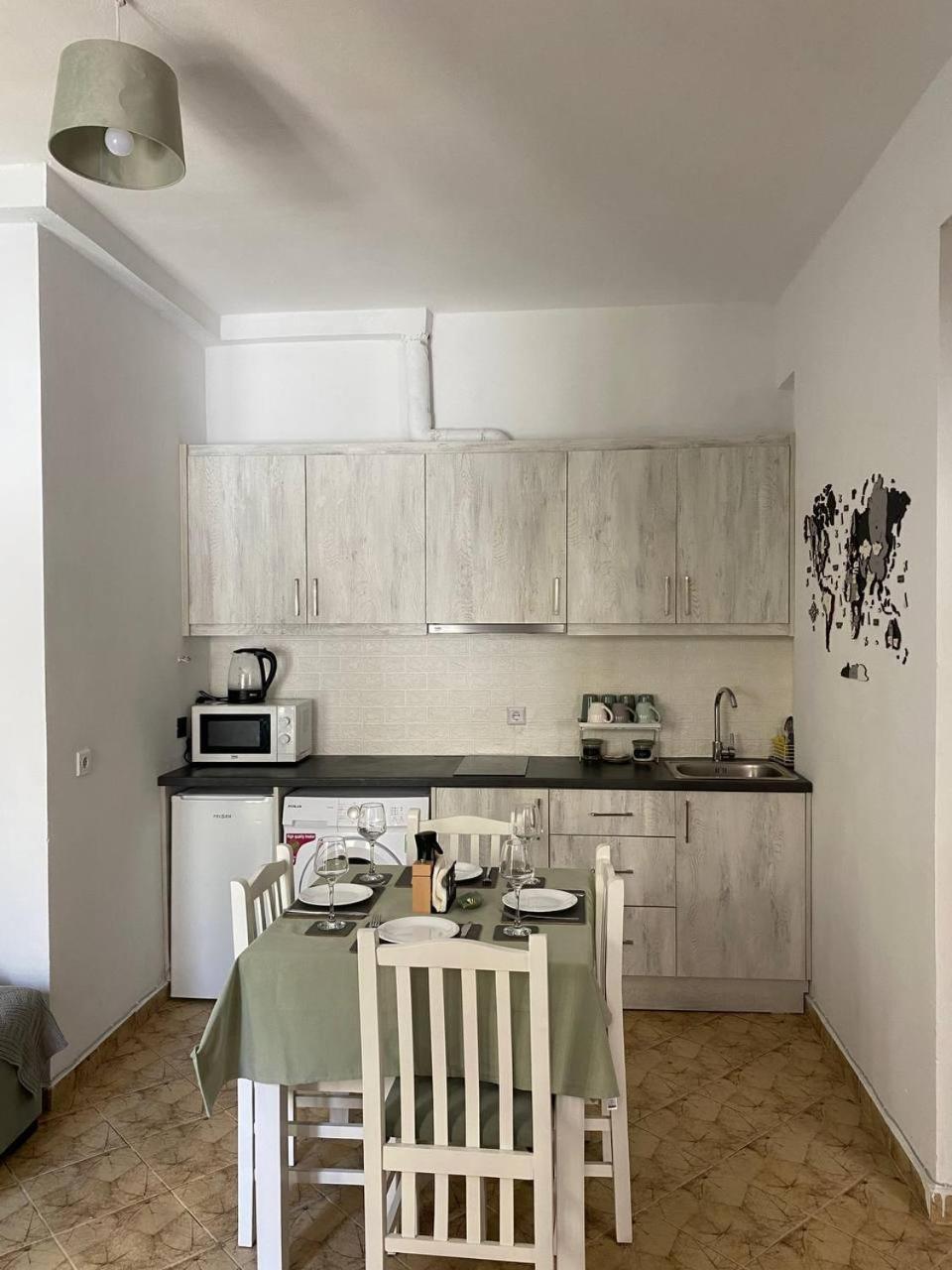 Happy Apartment Sarandë Eksteriør bilde